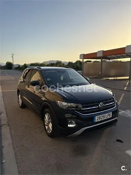 Usado VW T-Cross Advance 115 CV (84 kW) 2021 Negro SUV