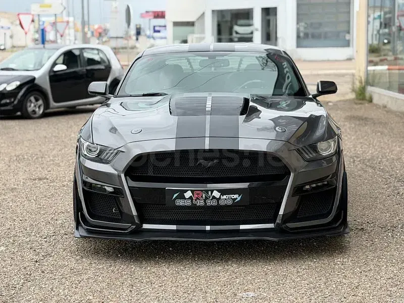 Usado Ford Mustang 314 CV (230 kW) 2016 Gris / plata Coupe