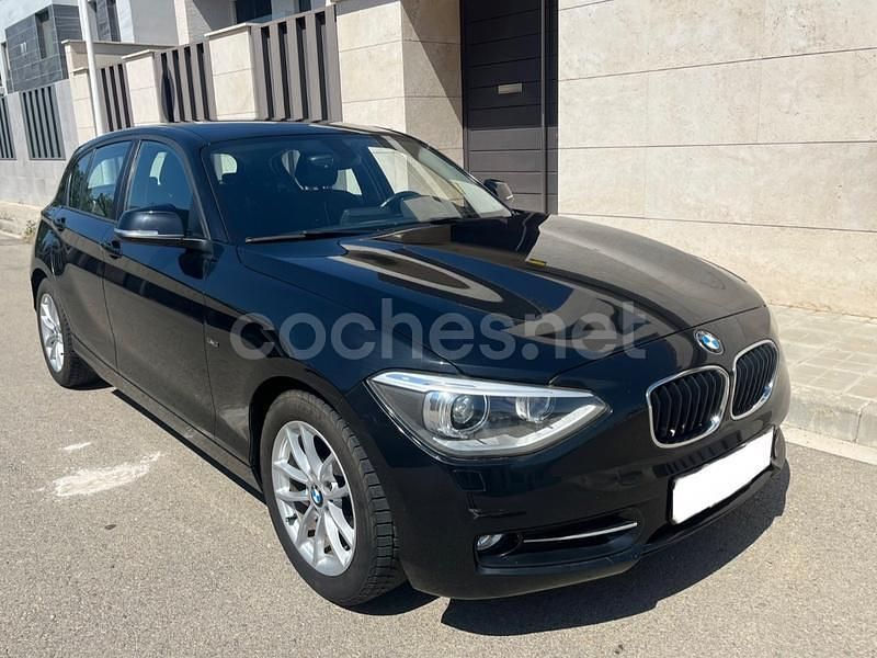 Usado BMW 116 Sport Line 136 CV (100 kW) 2013 Negro Utilitario
