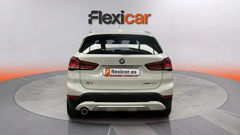 Usado BMW X1 220 CV (161 kW) 2022 Blanco SUV