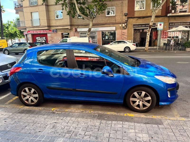 Usado Peugeot 308 Premium 136 CV (100 kW) 2007 Azul Berlina