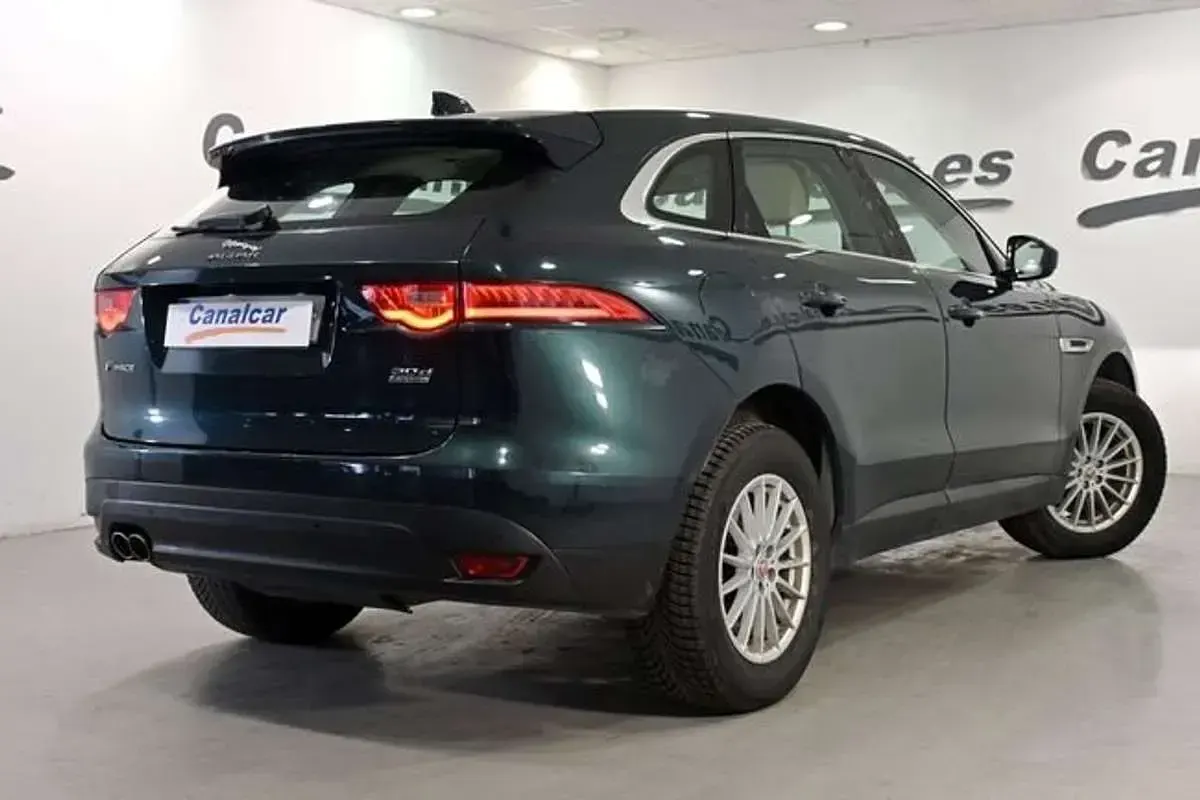Usado Jaguar F-Pace Pure 179 CV (131 kW) 2016 Verde SUV