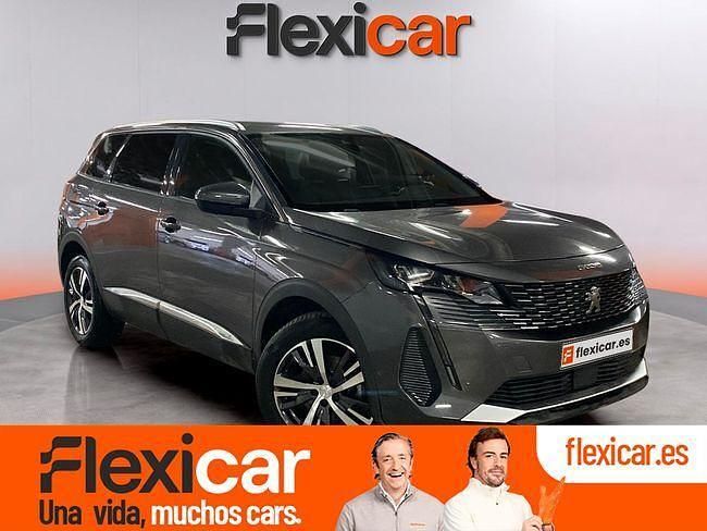Usado Peugeot 5008 Allure 130 CV (95 kW) 2021 Gris SUV