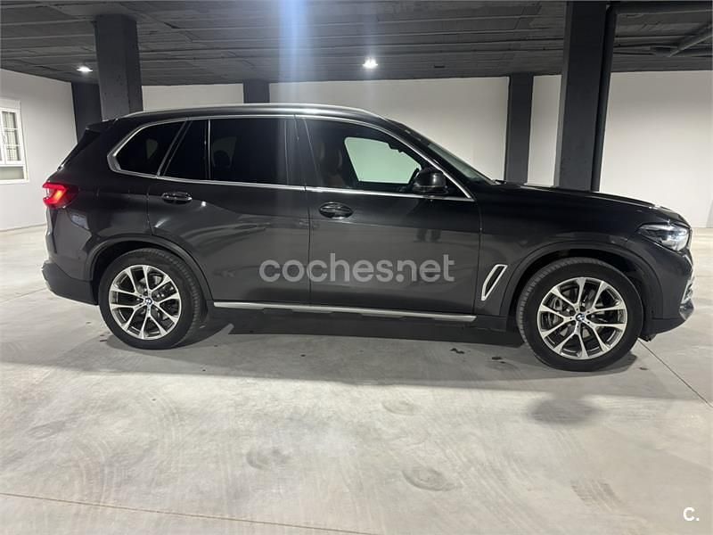 Usado BMW X5 286 CV (210 kW) 2021 Gris / plata SUV
