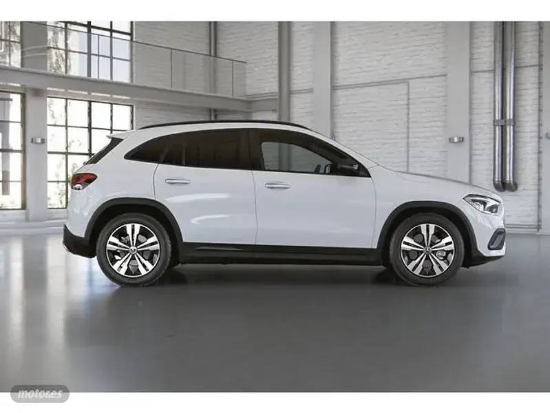 Usado Mercedes GLA200 149 CV (109 kW) 2020 Blanco SUV