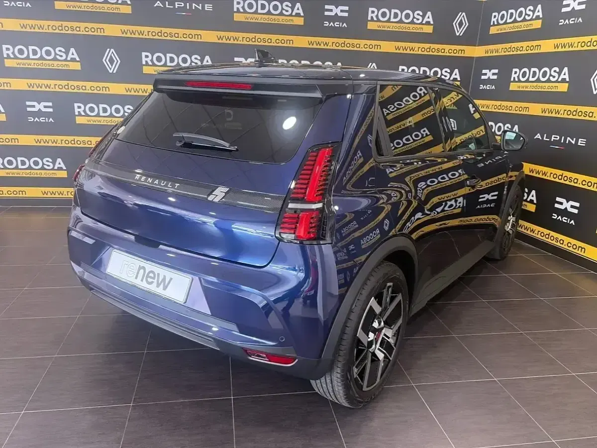 Nuevo Renault R5 Techno 110 kW (150 CV) 2025 Azul Utilitario