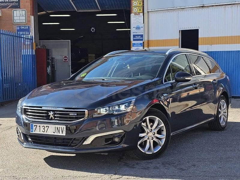 Usado Peugeot 508 SW Allure 150 CV (110 kW) 2017 Azul Familiar