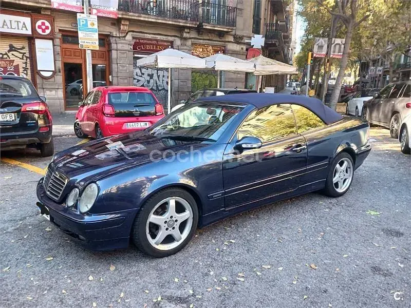 Usado Mercedes CLK200 Elegance 136 CV (100 kW) 1999 Azul Descapotable