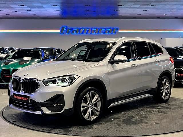 Usado BMW X1 Executive 150 CV (110 kW) 2020 Gris plata SUV