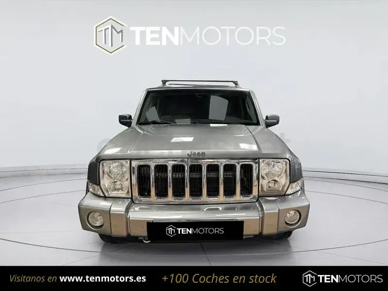 Usado Jeep Commander Sport 218 CV (160 kW) 2009 Gris / plata SUV