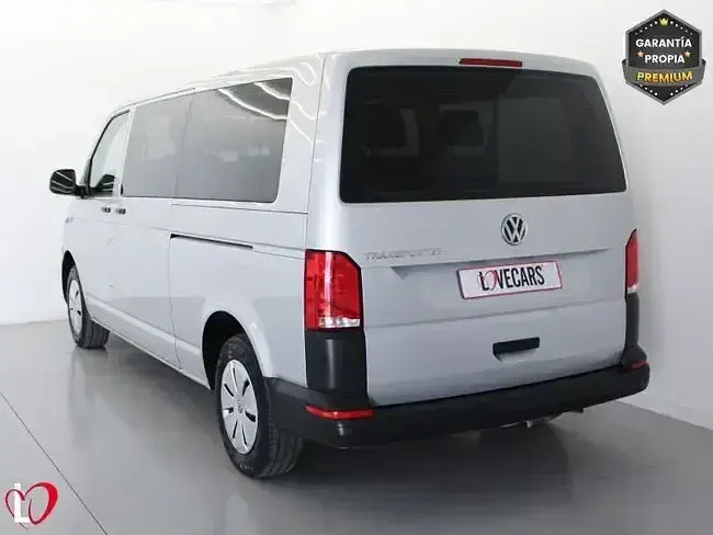 Usado VW Transporter 110 CV (80 kW) 2021 Gris Van