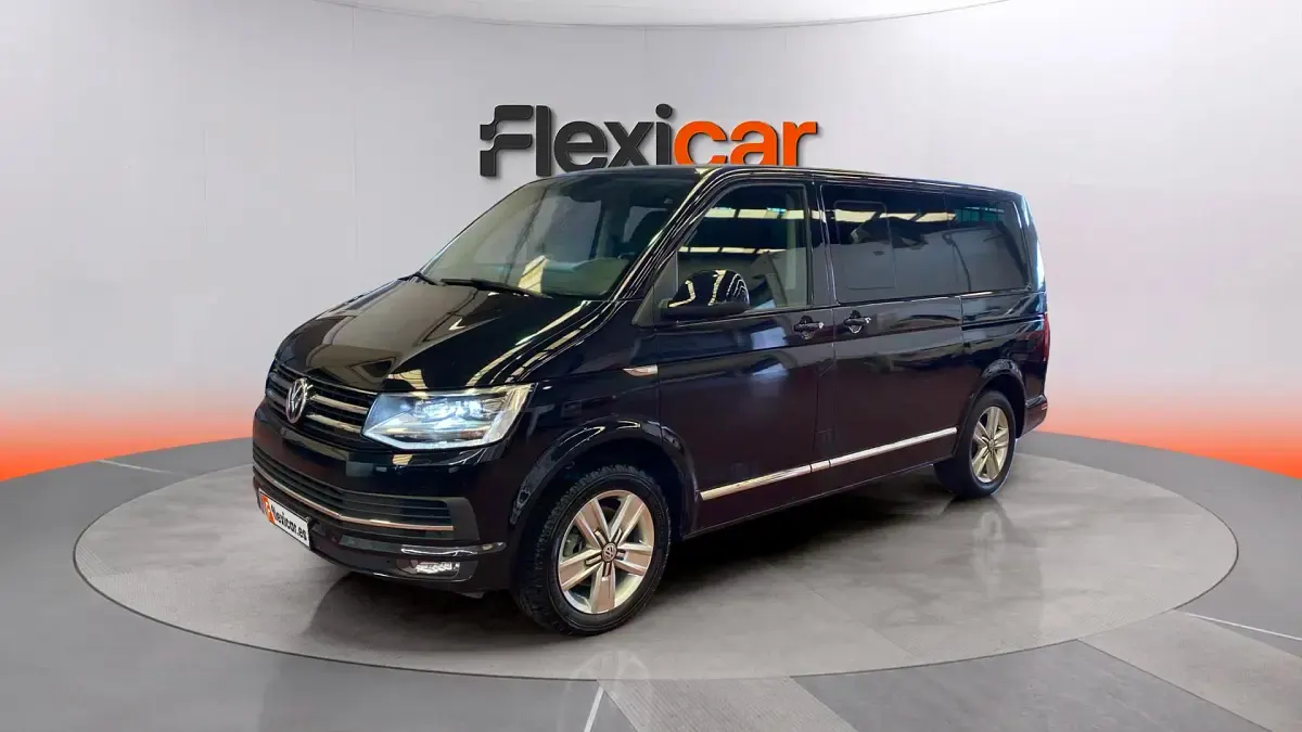 Usado VW Multivan 150 CV (110 kW) 2020 Negro Monovolumen