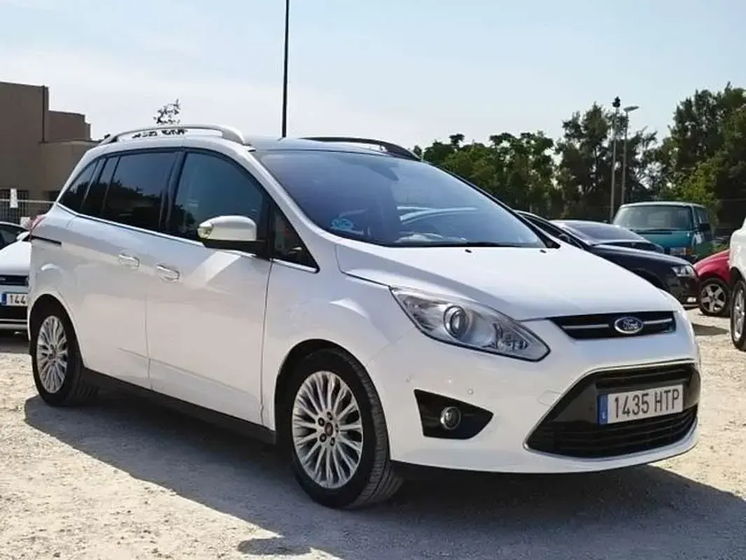 Usado Ford C-MAX Titanium 125 CV (91 kW) 2013 Blanco Monovolumen