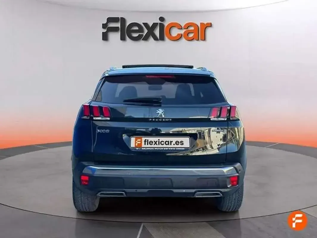 Usado Peugeot 3008 GT-line 131 CV (96 kW) 2018 Negro SUV