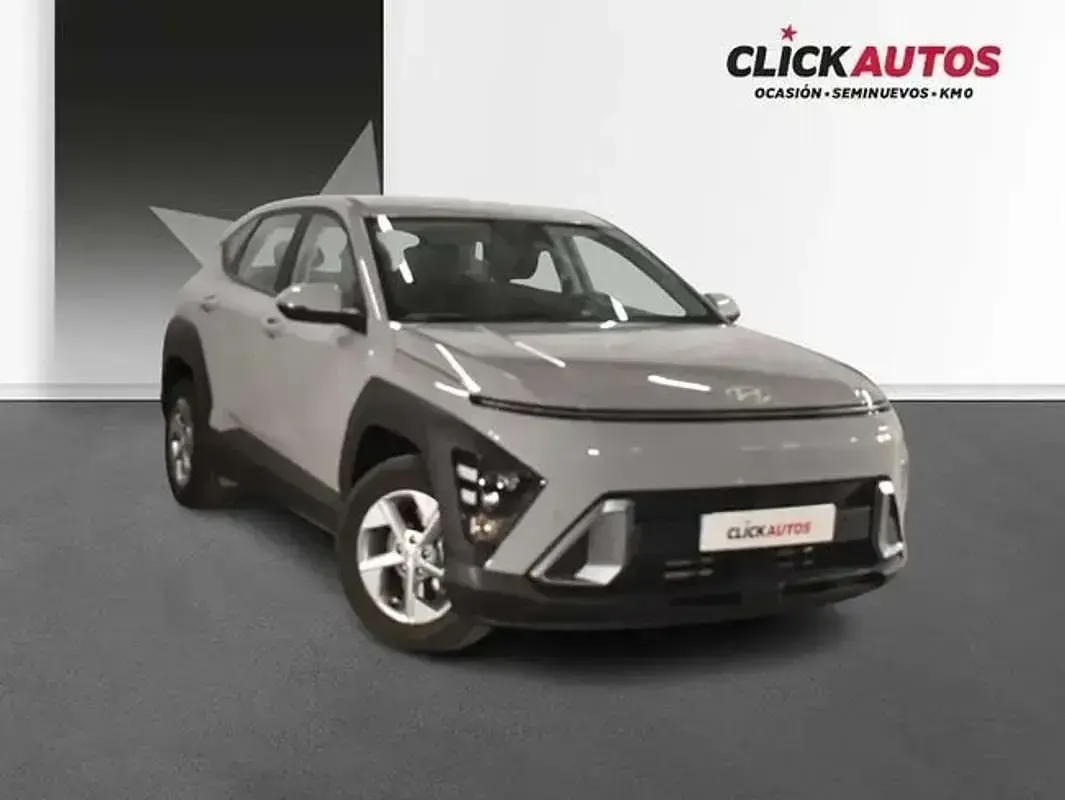 Usado Hyundai Kona 141 CV (103 kW) 2025 Gris SUV