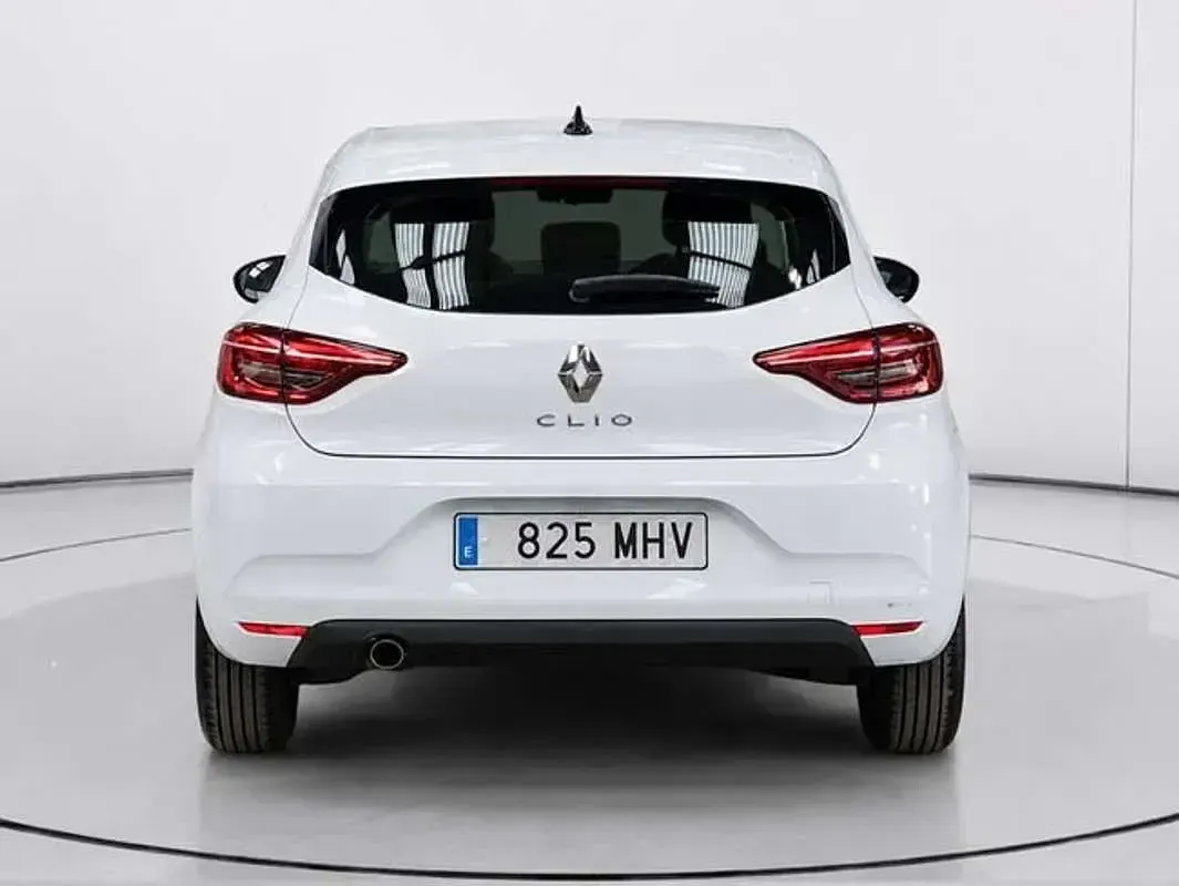 Usado Renault Clio Equilibre 101 CV (74 kW) 2023 Blanco Utilitario