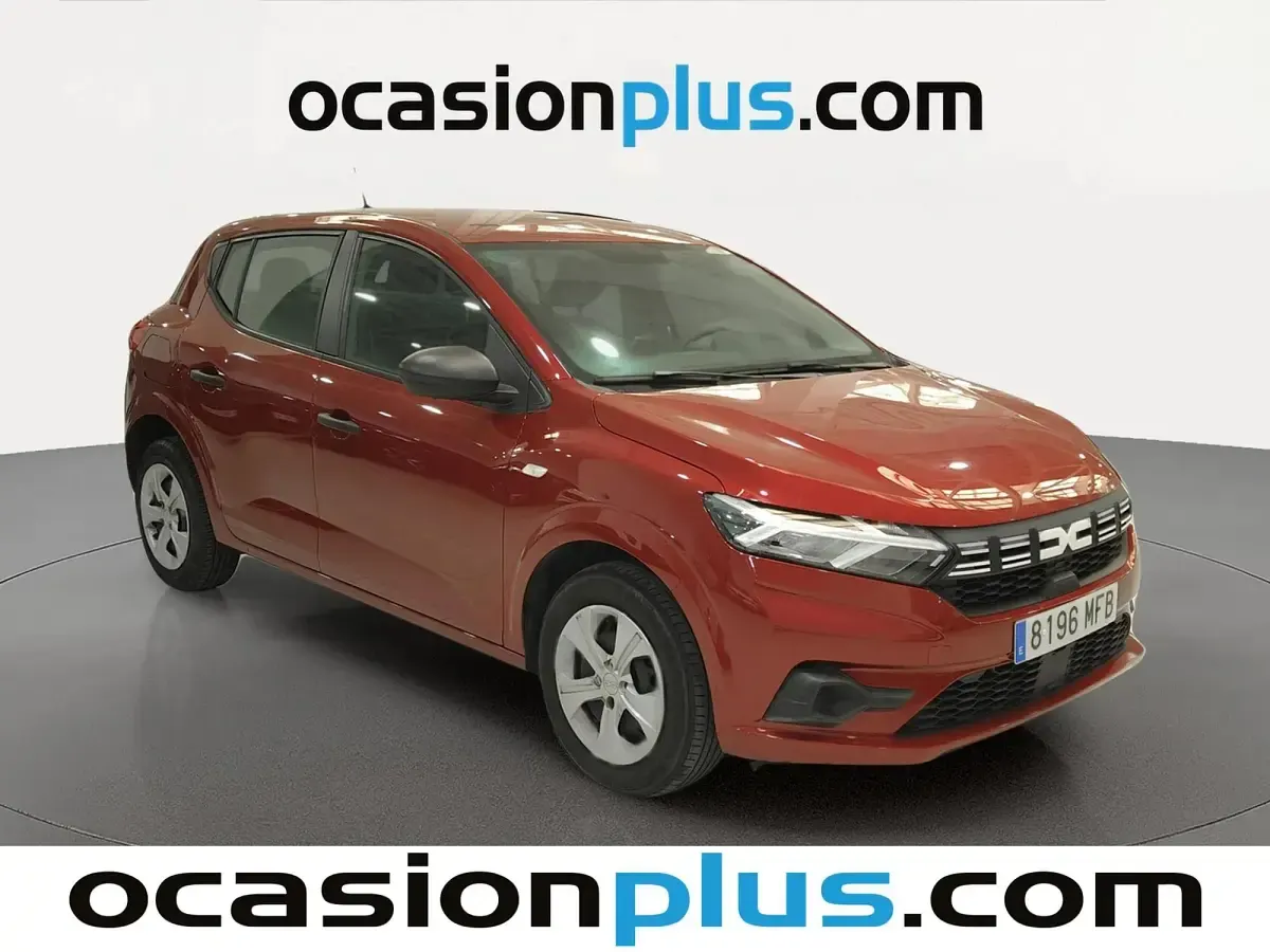 Usado Dacia Sandero Essentiel 101 CV (74 kW) 2023 Rojo Utilitario