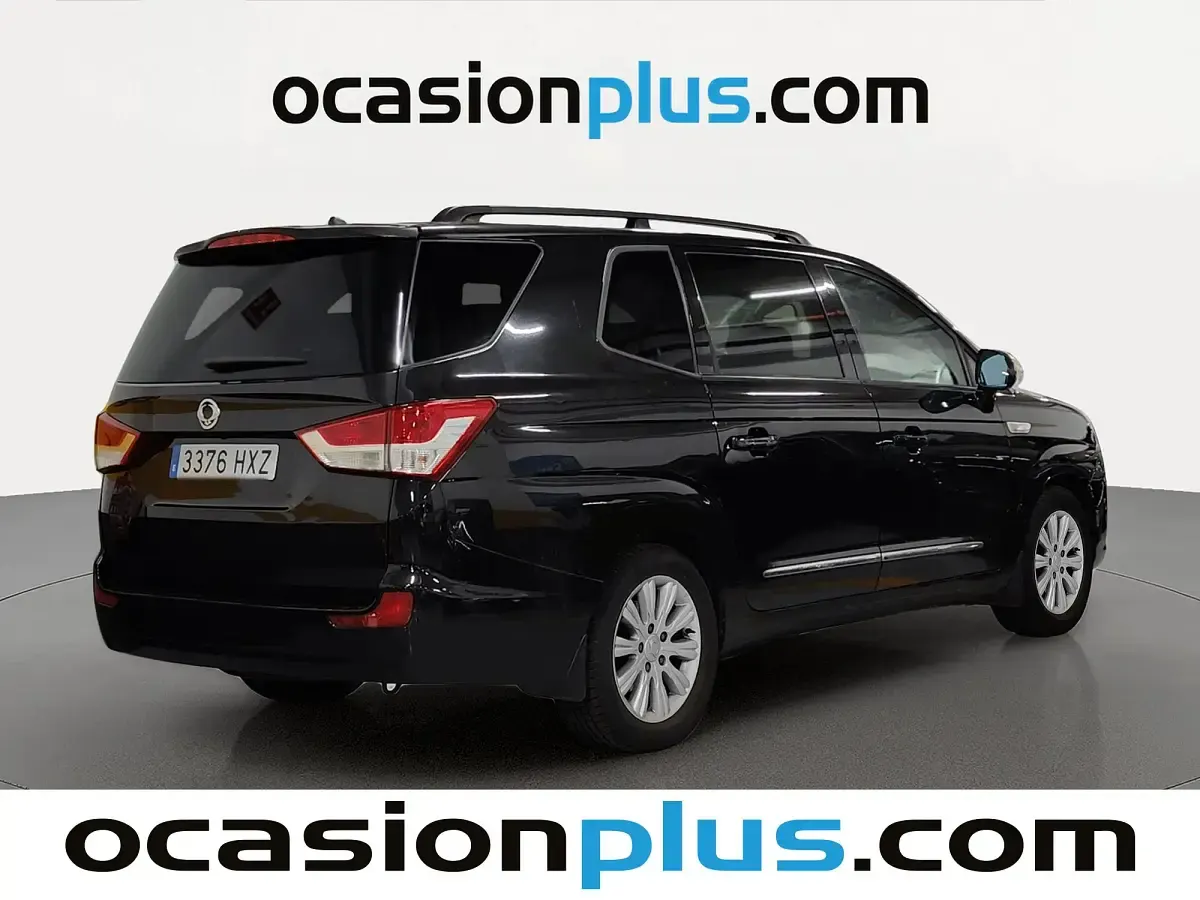 Usado SsangYong Rodius Limited 155 CV (114 kW) 2014 Negro Monovolumen