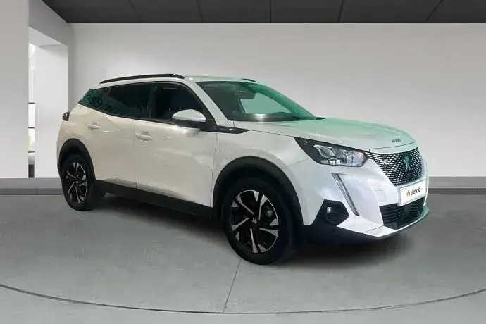 Usado Peugeot e-2008 Allure 100 kW (136 CV) 2021 SUV