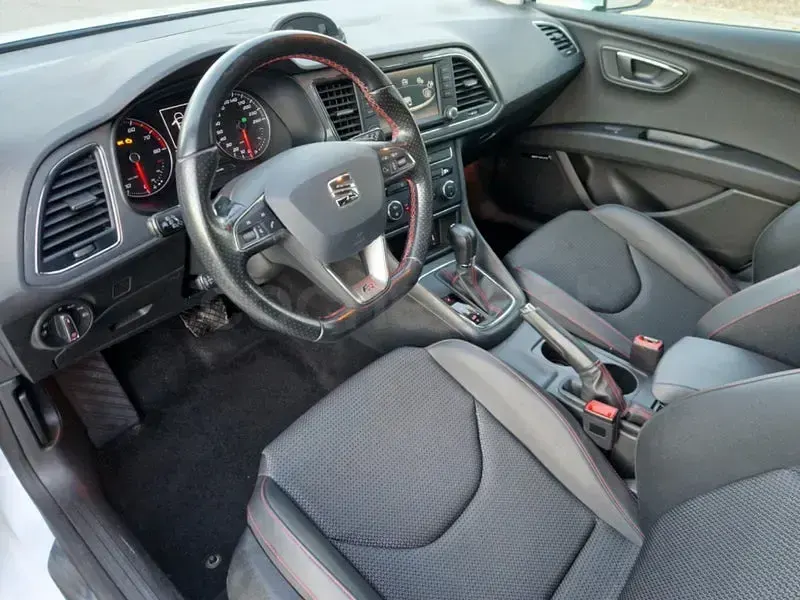 Usado Seat Leon FR 150 CV (110 kW) 2016 Blanco Berlina