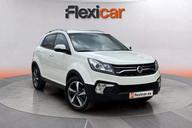 Blanco Usado 2017 Ssangyong Korando Limited SUV | 13.790 € (Precio justo) - Imagen 1/4
