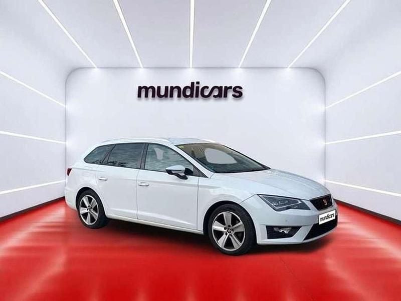 Blanco Usado 2015 Seat Leon ST FR Familiar | 13.990 € (Precio justo) - Imagen 1/4