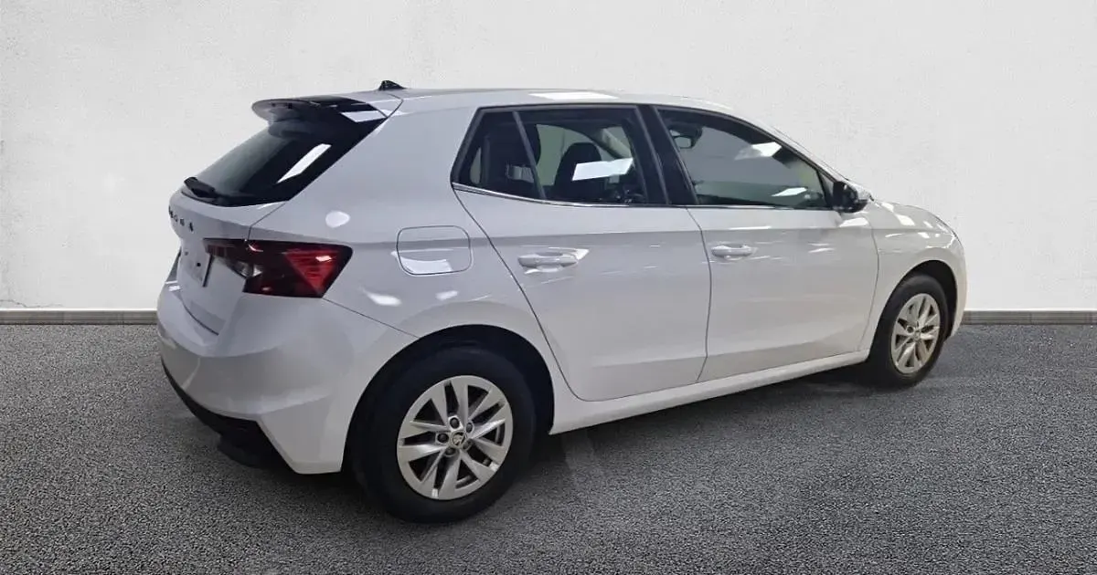 Usado Skoda Fabia Ambition 95 HP (69 kW) 2022 Citadino
