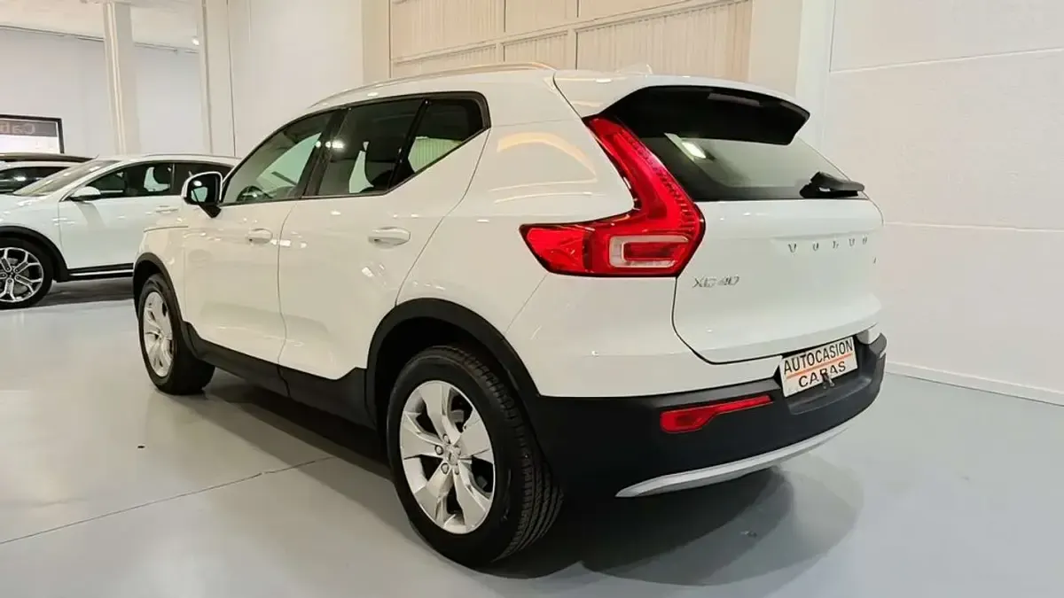 Usado Volvo XC40 Inscription 150 CV (110 kW) 2020 Blanco SUV