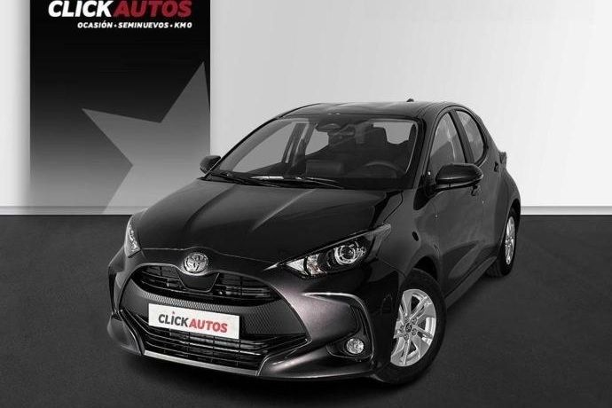 Blanco Usado 2024 Toyota Yaris Hybrid Active | 19.800 € (Buen precio) - Imagen 1/4