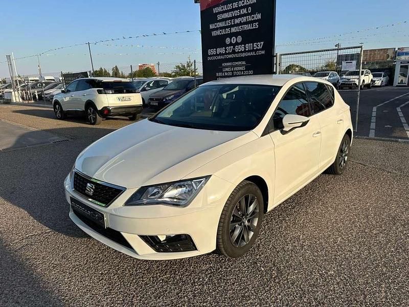Usado Seat Leon Style 116 CV (85 kW) 2020 Blanco Utilitario