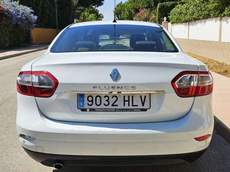 Usado Renault Fluence Dynamique 110 CV (80 kW) 2012 Blanco Berlina