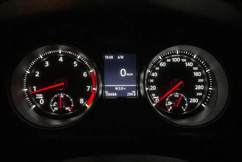 Usado VW Golf VII GTI 230 CV (169 kW) 2014 Blanco Utilitario