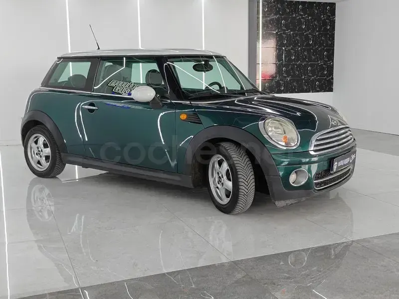 Usado Mini Cooper D 110 CV (80 kW) 2008 Verde Utilitario