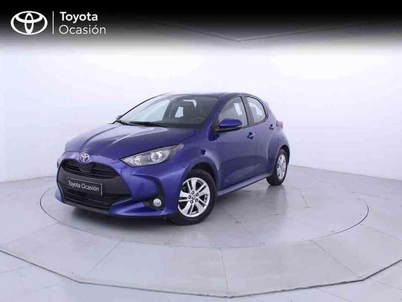 Azul Usado 2024 Toyota Yaris Edition Berlina | 15.700 € (Super precio) - Imagen 1/3