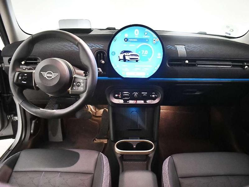 Usado Mini Cooper Essential 156 CV (114 kW) 2025 Gris Utilitario