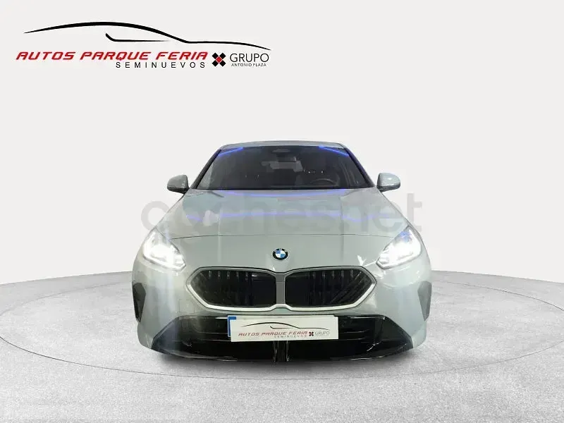 Usado BMW 120 163 CV (119 kW) 2025 Gris / plata Utilitario