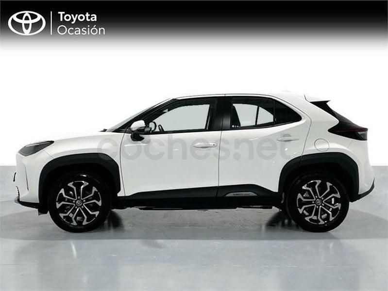 Usado Toyota Yaris Cross Active 116 CV (85 kW) 2022 Blanco SUV