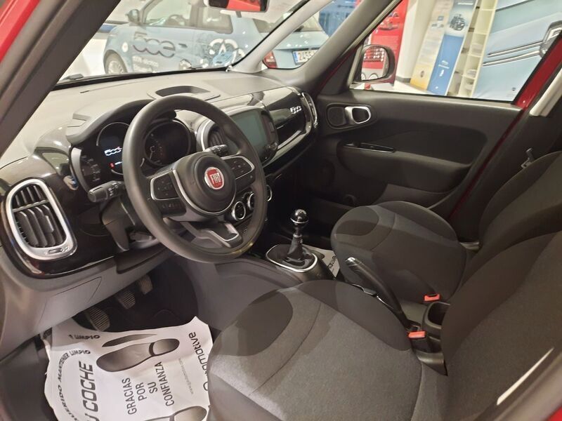 Usado Fiat 500L 95 CV (69 kW) 2021 Rojo Monovolumen