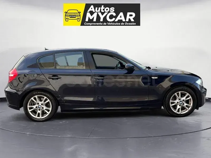 Usado BMW 118 143 CV (105 kW) 2010 Azul Utilitario