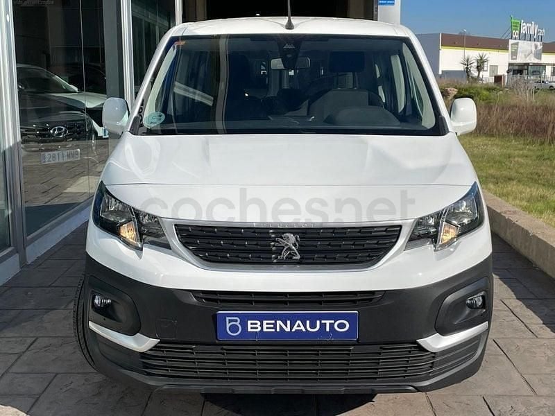 Usado Peugeot Rifter Active 100 CV (73 kW) 2021 Blanco Monovolumen