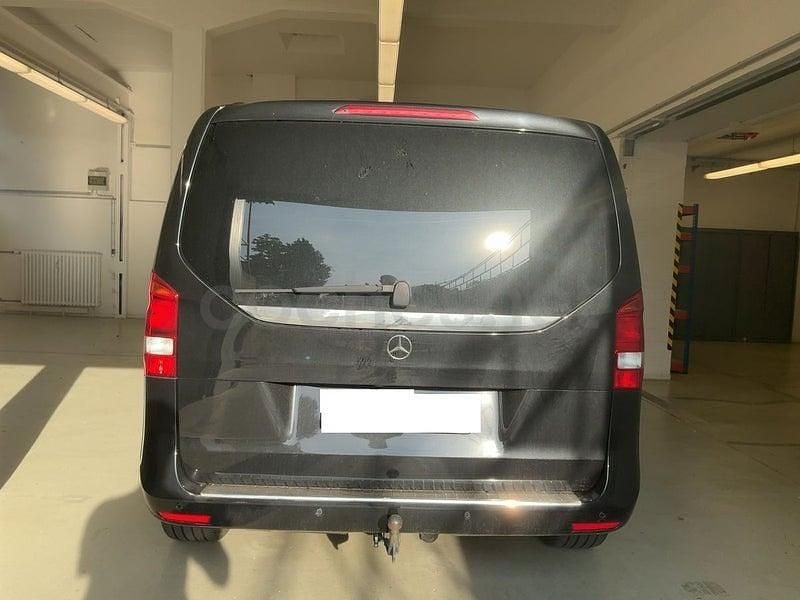 Usado Mercedes V220 Avantgarde 163 CV (119 kW) 2019 Negro Monovolumen