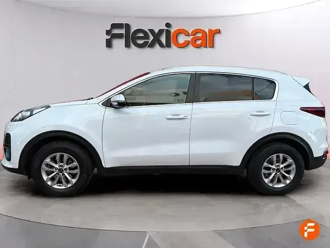 Usado Kia Sportage 132 CV (97 kW) 2019 Blanco SUV