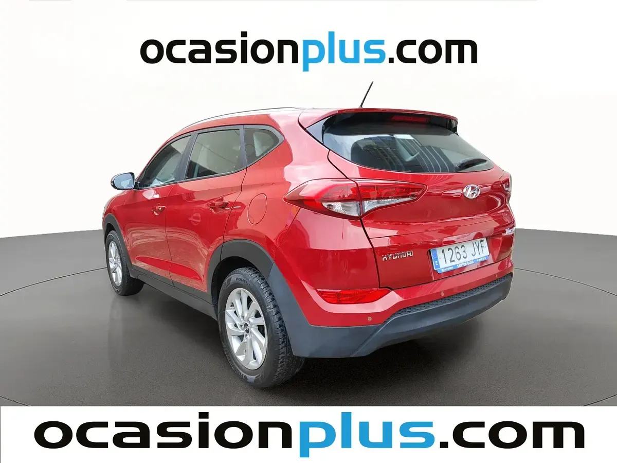 Usado Hyundai Tucson 115 CV (84 kW) 2017 Rojo SUV