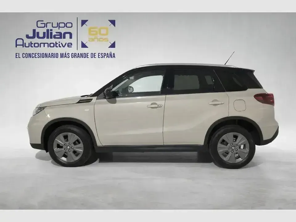 Nuevo Suzuki Vitara 129 CV (94 kW) 2026 Gris SUV