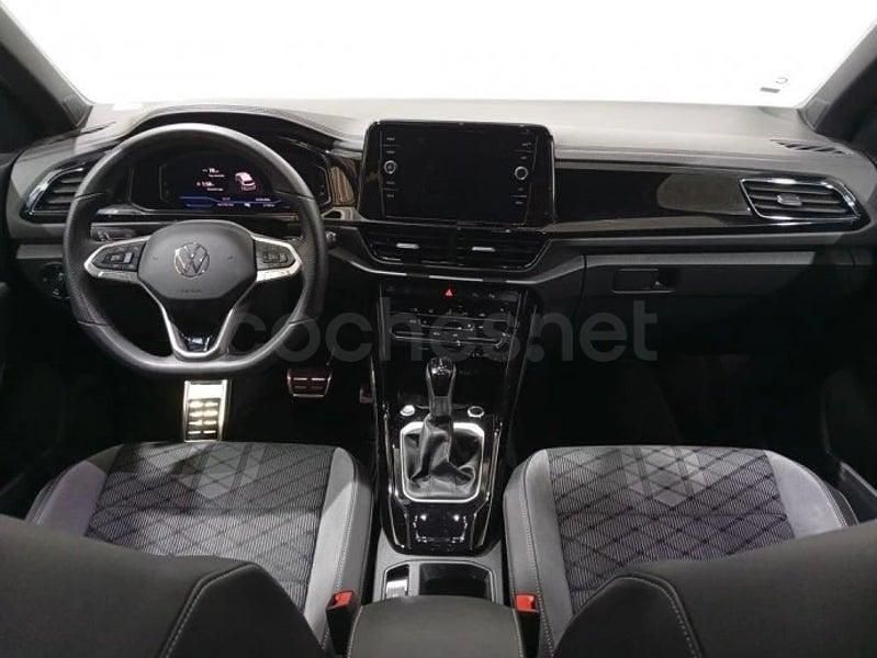 Usado VW T-Roc R-line 150 CV (110 kW) 2025 Negro SUV