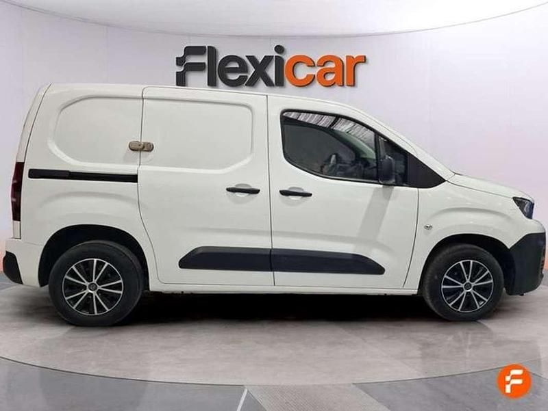 Usado Peugeot Partner 102 CV (75 kW) 2022 Blanco Monovolumen