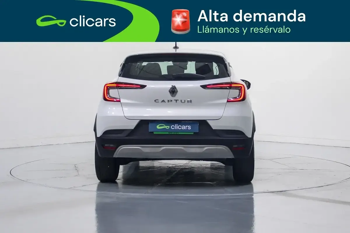 Usado Renault Captur Intens 140 CV (102 kW) 2022 Blanco SUV