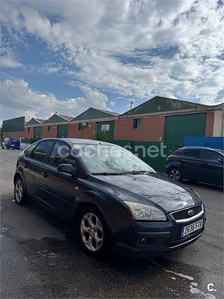 Usado Ford Focus Trend 115 CV (84 kW) 2007 Azul Familiar