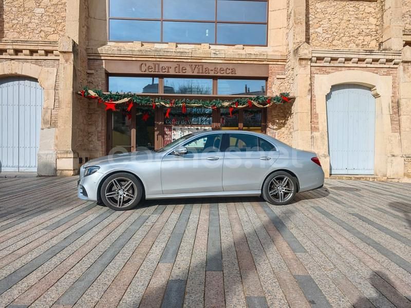 Usado Mercedes E220 194 CV (142 kW) 2018 Gris / plata Berlina