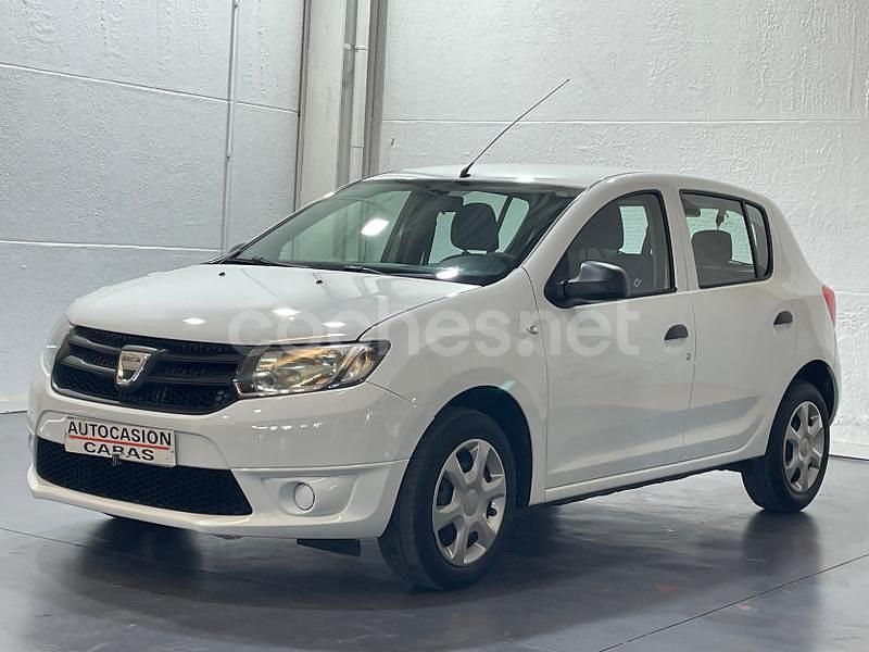 Blanco Usado 2016 Dacia Sandero Lauréate Utilitario | 7500 € (Precio justo) - Imagen 1/4